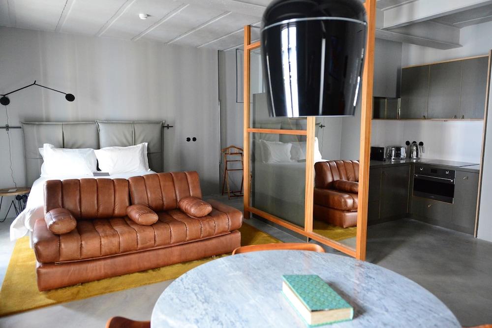 Raw Culture Arts & Lofts Bairro Alto * Lisbon